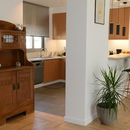 Boutique Apartment in Chalandri Athènes Extérieur photo